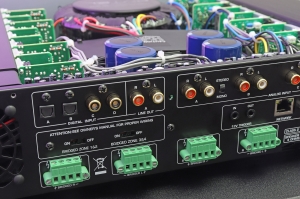 Усилитель мощности Rotel C8  plus