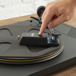 Электрическая щётка Analog Renaissance Stylus Vibromatic Pro-Brush