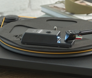 Электрическая щётка Analog Renaissance Stylus Vibromatic Pro-Brush